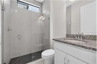 Propiedad en alquiler con 3 dormitorios y 2 baños en Port Saint Lucie