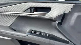 Toyota Camry 2025 SE 4dr Sedán