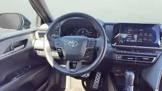 Toyota Camry 2025 SE 4dr Sedán