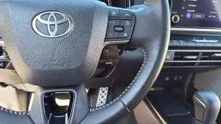 Toyota Camry 2025 SE 4dr Sedán