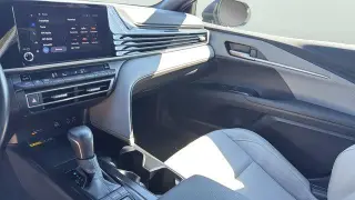 Toyota Camry 2025 SE 4dr Sedán