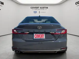 Toyota Camry 2025 SE 4dr Sedán