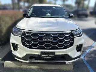 Ford Explorer 2025 AWD Platinum 4dr SUV
