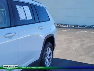 Jeep Grand Cherokee L 2021 4x4 Limited 4dr SUV