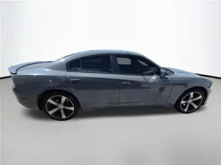 Dodge Charger 2017 SE 4dr Sedán