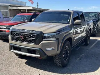 Nissan Frontier 2024 4x4 PRO-4X 4dr Crew Cab 5 ft. SB