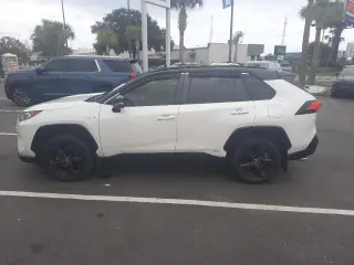 Toyota RAV4 Híbrido 2020 AWD XSE 4dr SUV