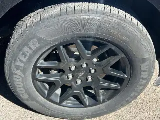 Ford F-150 2025 4x2 STX 4dr SuperCrew 5.5 ft. SB
