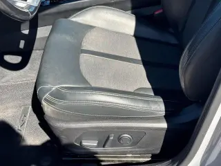 Kia K5 2023 GT-Line 4dr Sedán