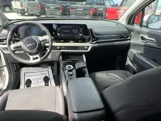 Kia Sportage Hybrid 2023 AWD LX SUV 4 puertas