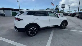 Kia Sportage Hybrid 2023 AWD LX SUV 4 puertas