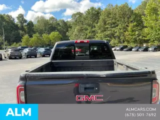 GMC Sierra 1500 2016 4x4 SLT 4dr Crew Cab 5.8 ft. SB