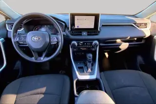 Toyota RAV4 2024 LE 4dr SUV