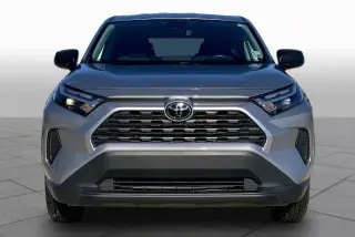 Toyota RAV4 2024 LE 4dr SUV
