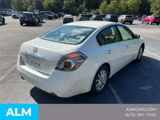 Nissan Altima 2010 2.5 Sedán 4 puertas