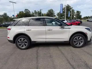 Lincoln Corsair 2024 AWD Premiere 4dr SUV