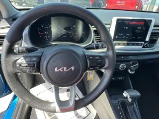 Kia Rio 2023 S Sedán 4 puertas