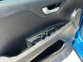 Kia Rio 2023 S Sedán 4 puertas
