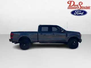 Ford F-350 Super Duty 2020 4x4 Lariat 4dr Crew Cab 6.8 ft. SB SRW Pickup