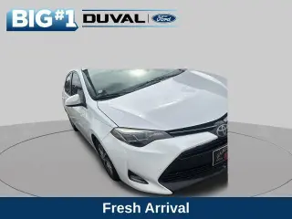 Toyota Corolla 2017 XLE 4dr Sedán