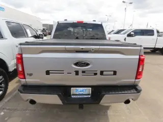 Ford F-150 2023 4x4 XLT 4 puertas SuperCrew 5.5 pies SB