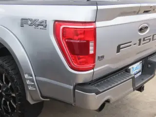 Ford F-150 2023 4x4 XLT 4 puertas SuperCrew 5.5 pies SB