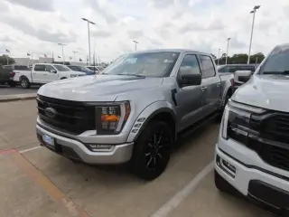 Ford F-150 2023 4x4 XLT 4 puertas SuperCrew 5.5 pies SB