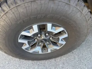 Toyota Tacoma 2017