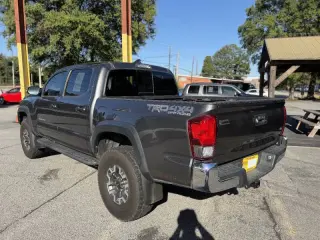 Toyota Tacoma 2017