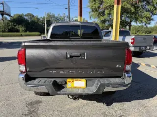 Toyota Tacoma 2017