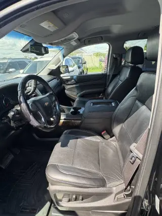 Chevrolet Suburban 2015