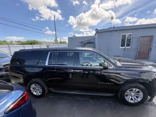 Chevrolet Suburban 2015