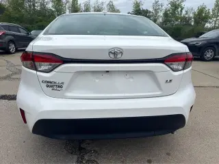 Toyota Corolla 2023 LE Sedán 4 puertas