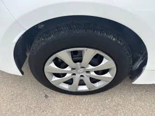 Toyota Corolla 2023 LE Sedán 4 puertas