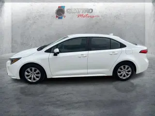 Toyota Corolla 2023 LE Sedán 4 puertas