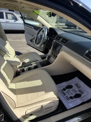 2016 Volkswagen Passat