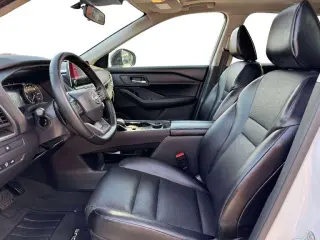 Nissan Rogue 2026 AWD Dark Armor 4dr Crossover