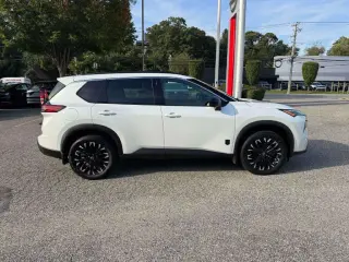 Nissan Rogue 2026 AWD Dark Armor 4dr Crossover