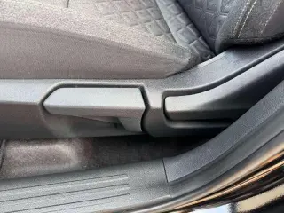 Nissan Kicks 2026 AWD SV 4dr Crossover