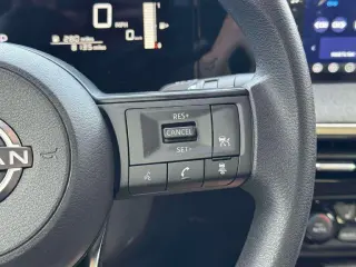 Nissan Kicks 2026 AWD SV 4dr Crossover