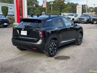 Nissan Kicks 2026 AWD SV 4dr Crossover