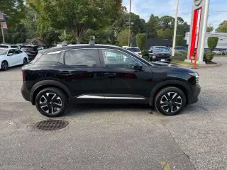 Nissan Kicks 2026 AWD SV 4dr Crossover