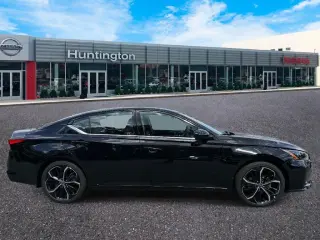 Nissan Altima 2025 2.5 SR 4dr Sedán