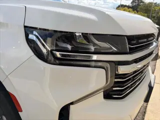 Chevrolet Suburban 2023 4x4 LT 4dr SUV
