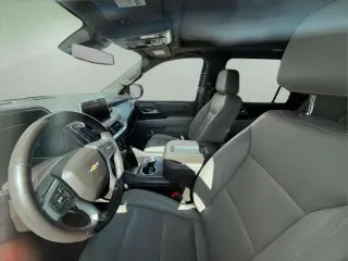Chevrolet Suburban 2023 4x4 LT 4dr SUV