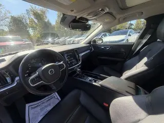 Volvo S60 2020 AWD T6 Momentum 4dr Sedán