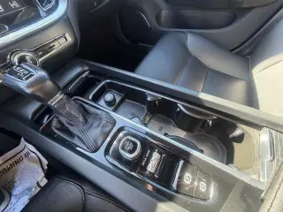 Volvo S60 2020 AWD T6 Momentum 4dr Sedán