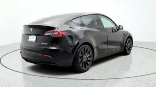 Tesla Model Y 2021 AWD Performance 4dr Crossover