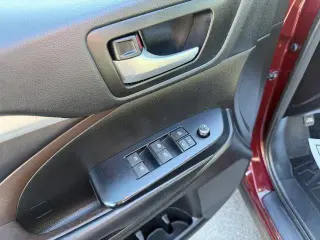 Toyota Highlander Hybrid 2018 AWD XLE 4dr SUV