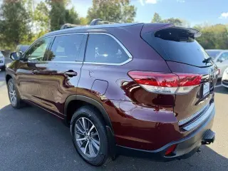 Toyota Highlander Hybrid 2018 AWD XLE 4dr SUV